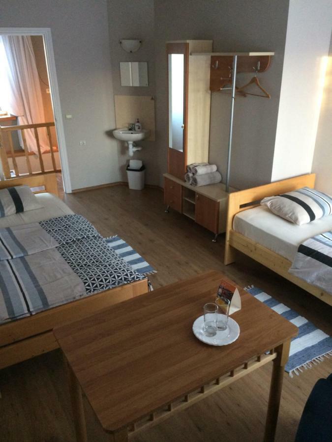 Dzirnavinas Motel Biksti Luaran gambar