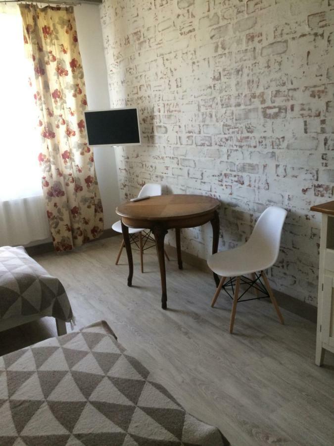 Dzirnavinas Motel Biksti Luaran gambar